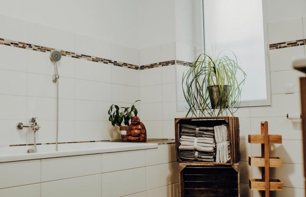 Mayen, Baeckerstr, Privatzimmer Nr1, Innenstadt, Naehe Nuerburgring & Burg Eltz, Gemeinschaftsbad 외부 사진